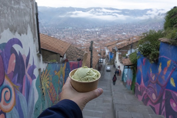 Comuna 13 True Story and Street Food Tour
